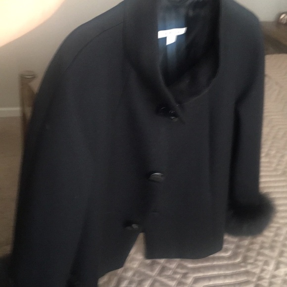 MARELLA elegant jacket with fox fur - Picture 3 of 6